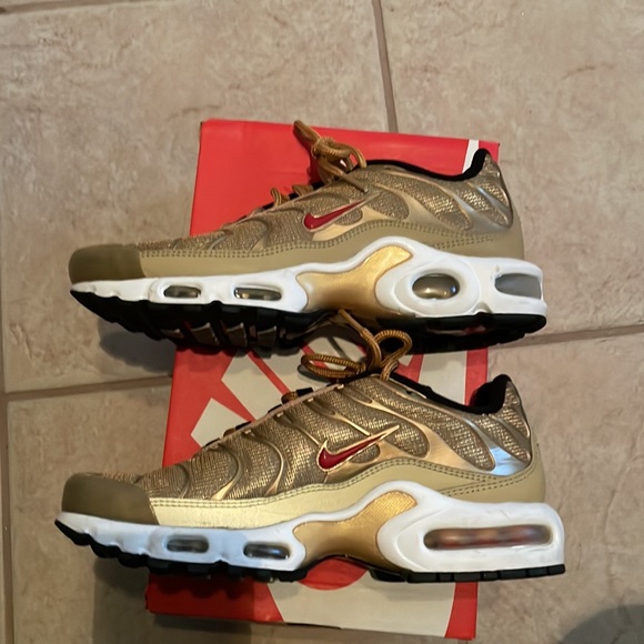 Nike Air Max - Picture 3 of 15